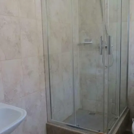 Проживание в семье Vila Crem *